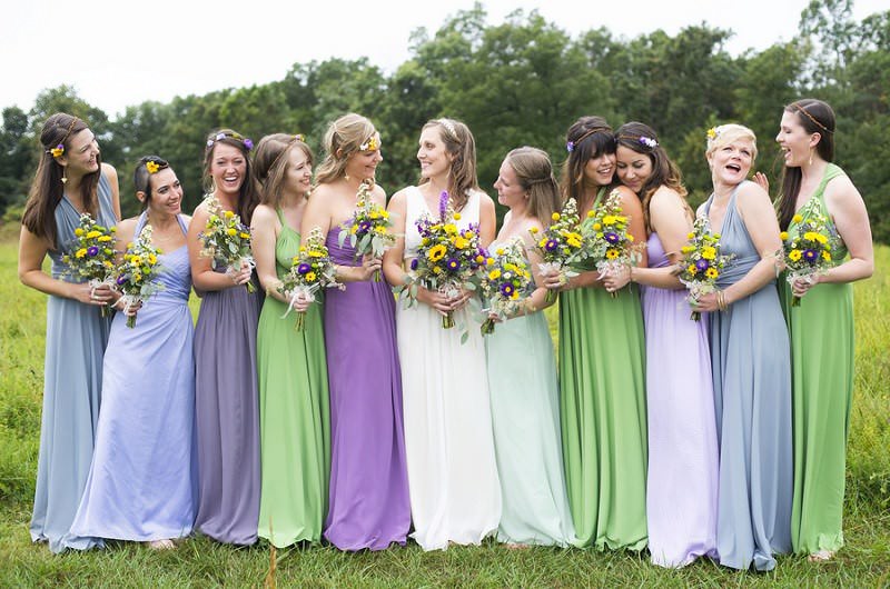 Image for Secrets to Nailing the Mismatch Bridesmaid Look