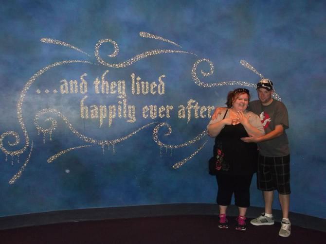 happily-ever-after-disneyland-couple-engagement