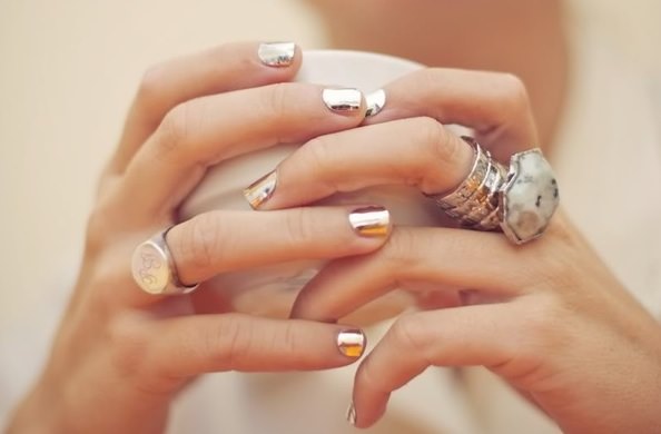 metallic-nails