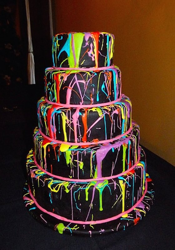 The Bake More: Glow In The Dark Cake