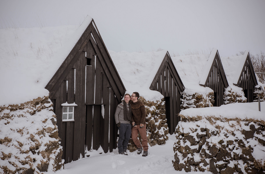 iceland-engagement-photos-9