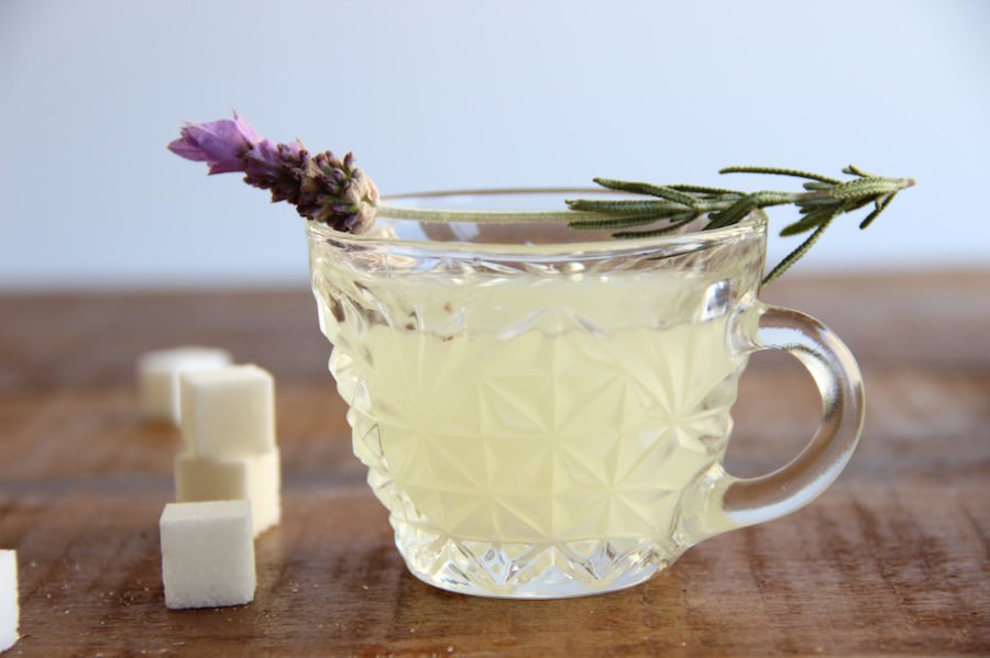 lavender-lemonade-cocktail-recipe