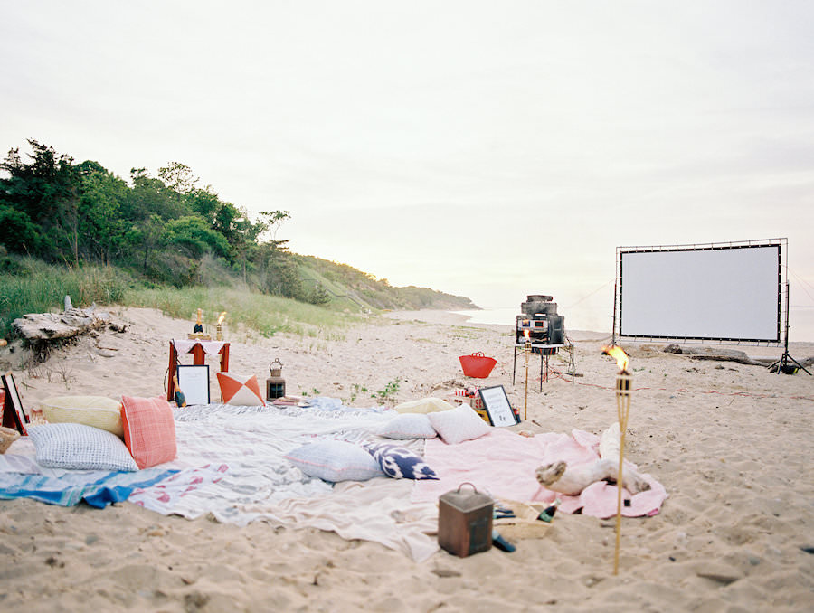 Movie on the Beach Bachelorette Party Inspiration | Photography by Christina Zen Photography