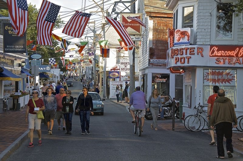 Image for No Passport Necessary! 6 Unexpected (and Awesome!) U.S. Honeymoon Destinations