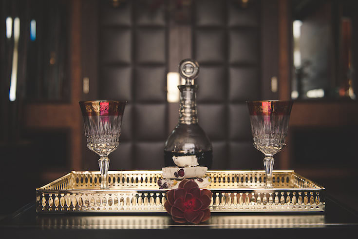 jewel-toned-vegas-wedding-inspiration-bit-of-ivory-photography-4