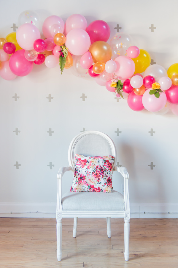 pink-and-orange-wedding-inspiration-shoot-laura-kelly-photography-11