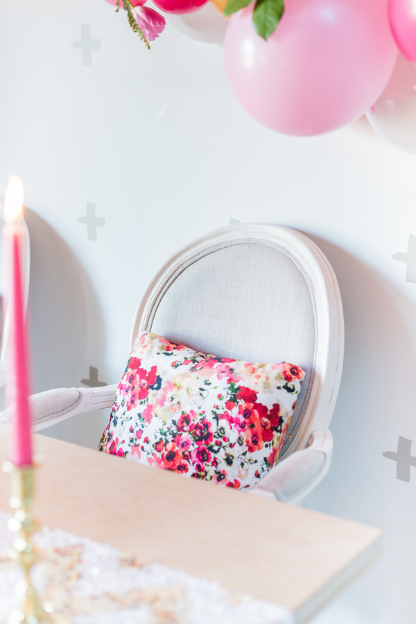 pink-and-orange-wedding-inspiration-shoot-laura-kelly-photography-9