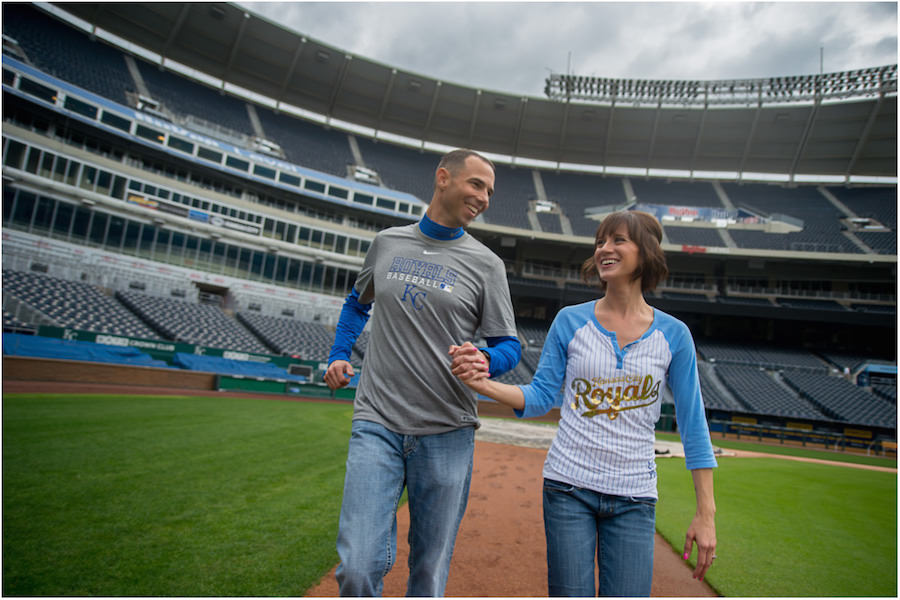 kansas-city-royals-fans-engagement-shoot-salt-and-pine-photo