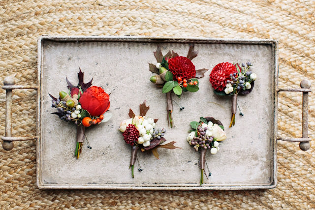 red-dahlia-boutonnieres