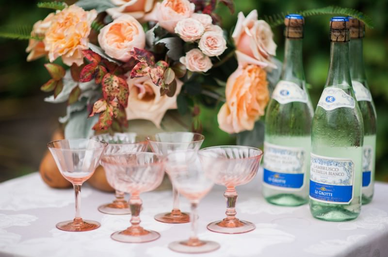 Image for 10 Creative Cocktail Hour Ideas to Swoon Over