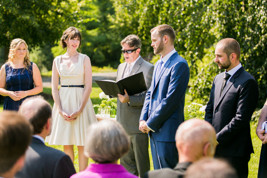buttermilk-falls-inn-wedding-sarah-tew-photography-23