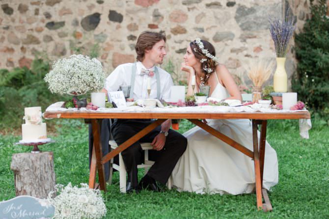 An Adorably Vintage Wedding Inspiration Shoot