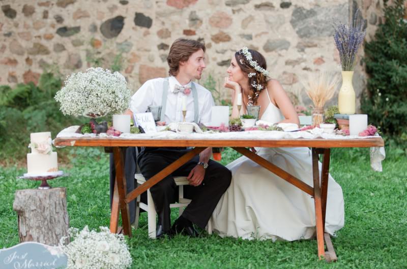 Image for An Adorably Vintage Wedding Inspiration Shoot