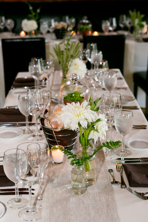 white-dahlia-wedding-decor-sarah-tew-photography
