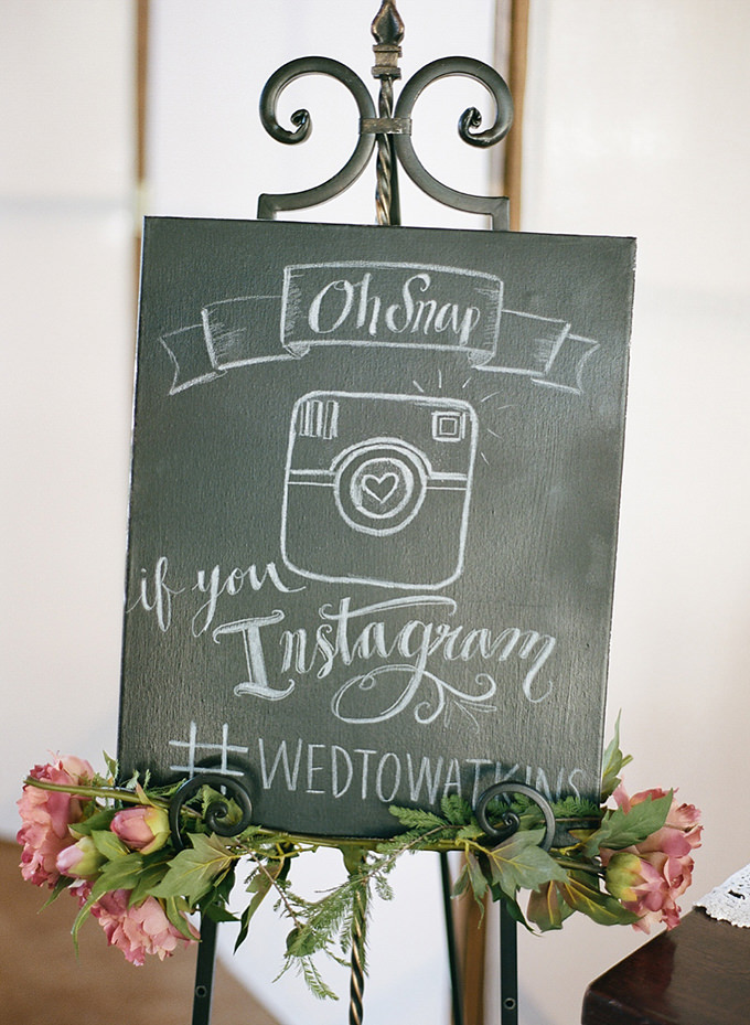 chalkboard-wedding-signage-social-media-hashtag