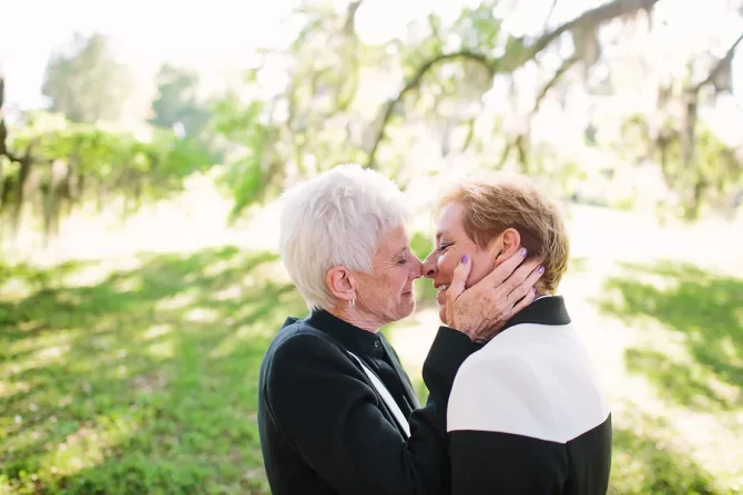 Donna and Lynne’s Backyard Ceremony with Love-Driven Details