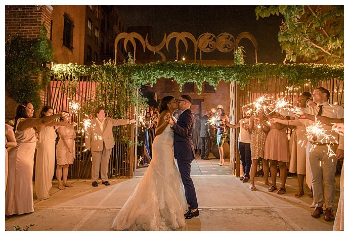 romantic-industrial-chic-wedding-at-mymoon-brooklyn-susan-shek-photography10