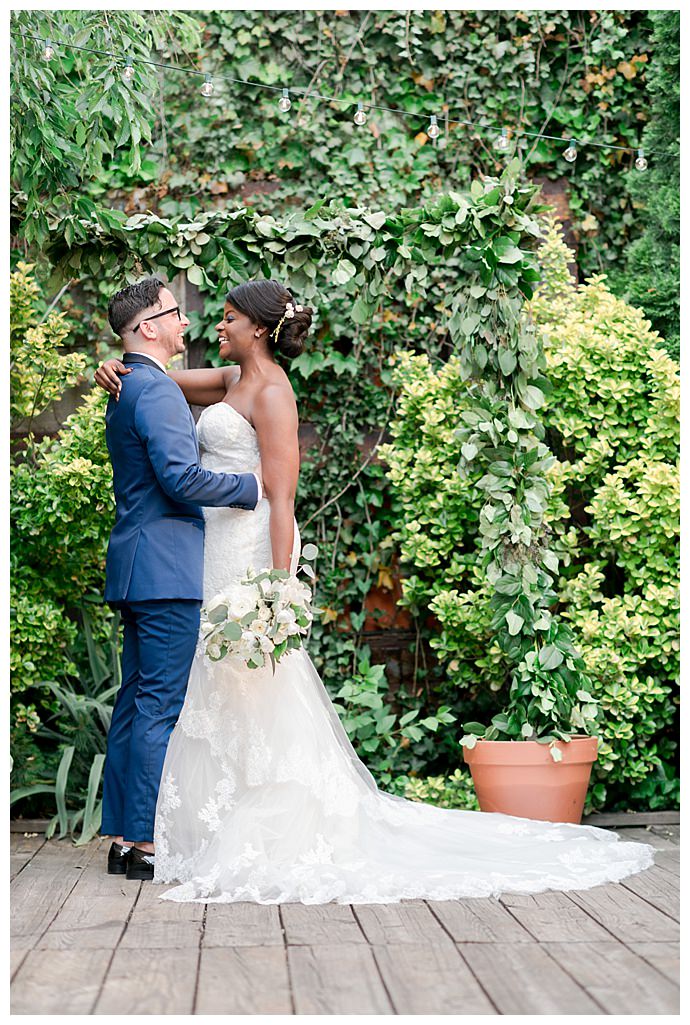 romantic-industrial-chic-wedding-at-mymoon-brooklyn-susan-shek-photography11