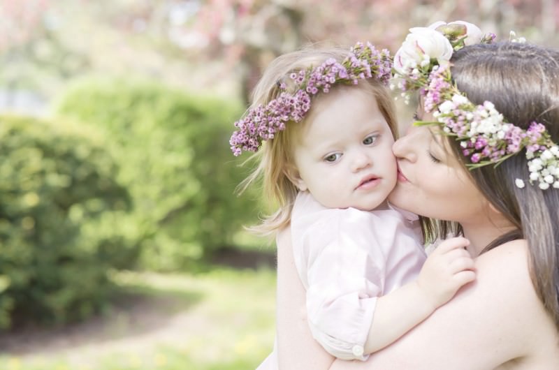 Image for A Gorgeous, Flower-Filled Springtime Expecting Session