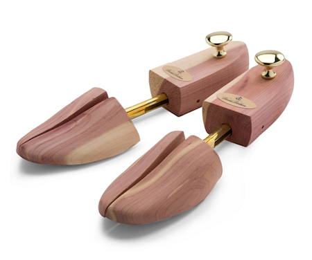 cedar-shoe-trees-brooks-brothers