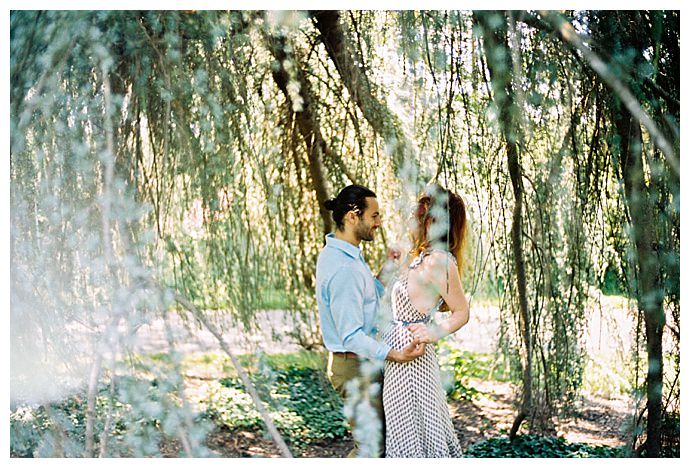 biltmore-estate-gardens-engagement-photos-genellynne-photography