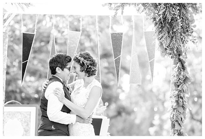 black-and-white-ceremony-photos-maya-meyers-photography