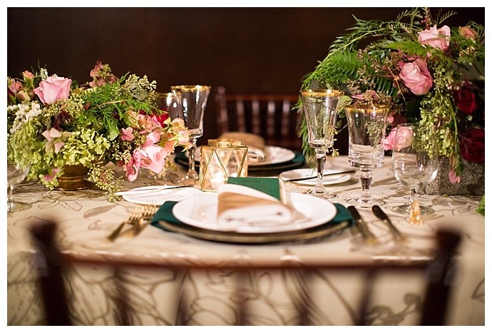 gold-green-tablescape-wedding-inspiration-carly-jo-studio