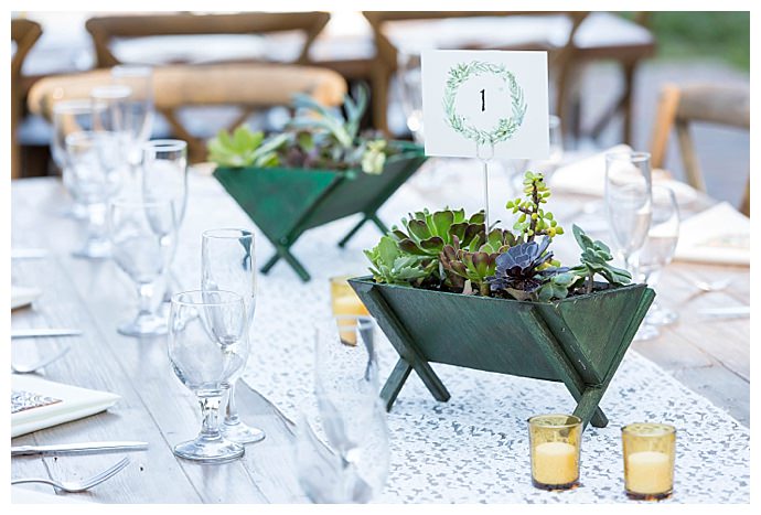 rustic-succulent-planters-table-numbers-maya-meyers-photography