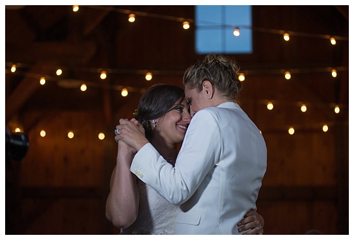 first-dance-carla-ten-eyck-photography