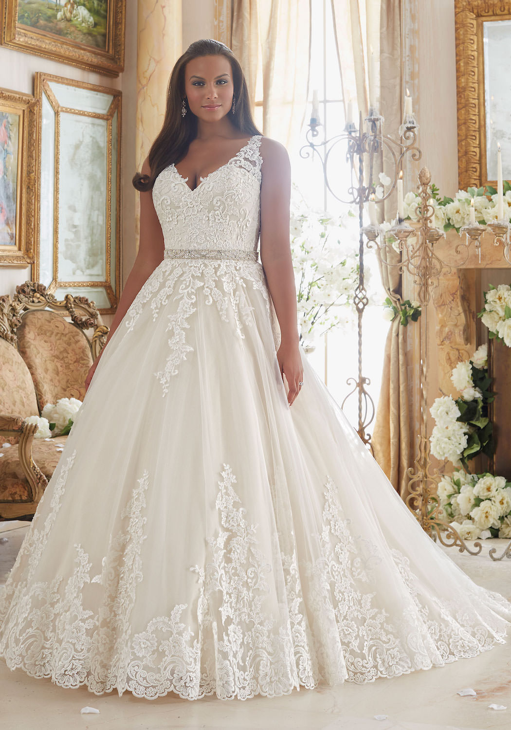 11 Designer Wedding Dresses in Extended Sizes that We re