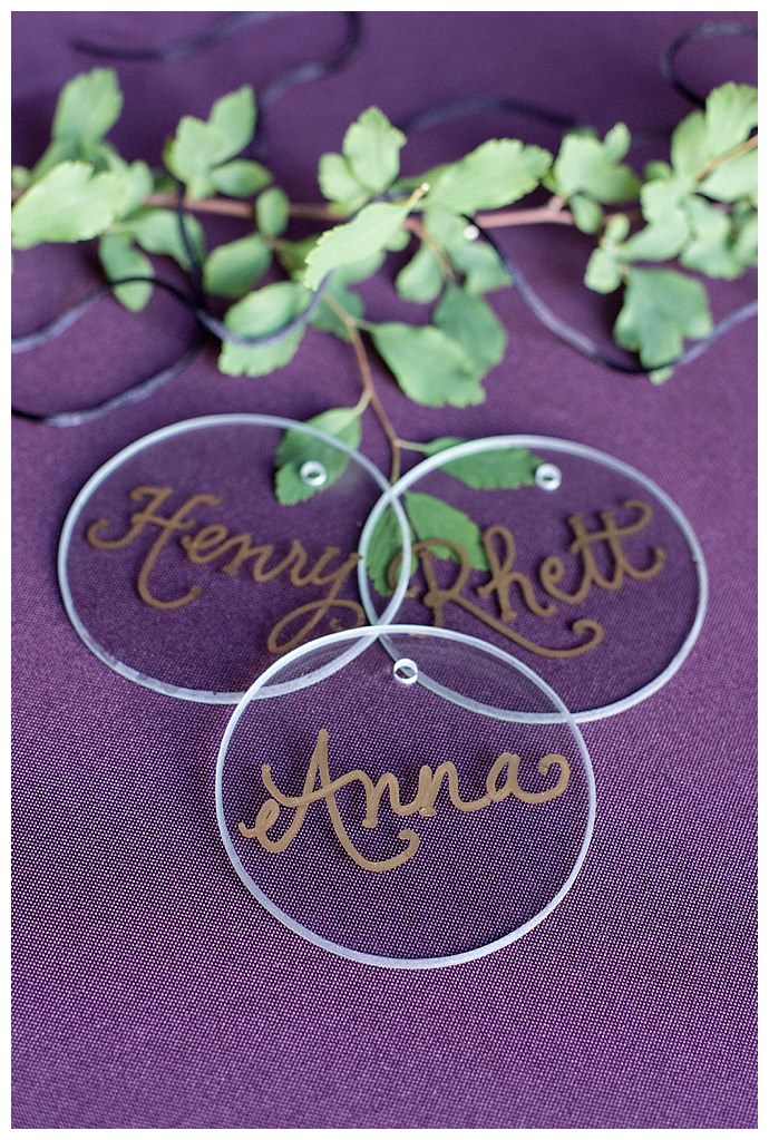 purple-and-gold-wedding-decor