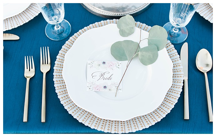 britani-edwards-photography-blue-tablescape