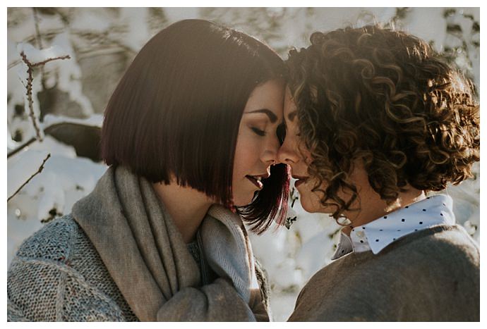 fashionable-washington-engagement-shoot-branch-and-twig-photography