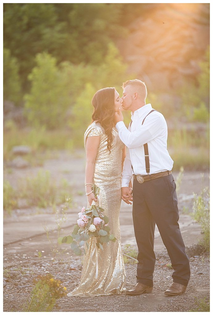 sunset-engagement-pictures-britani-edwards-photography