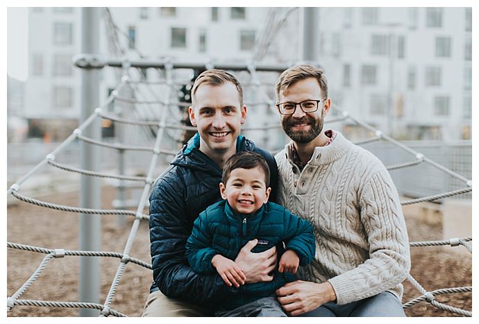 playground-engagment-pictures-with-kids-andrea-zajonc-photography