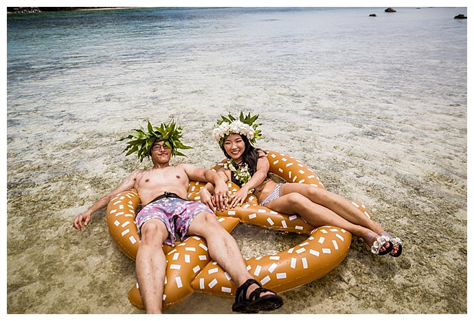 sv-photograph-tropical-wedding-portraits-pretzel-pool-float