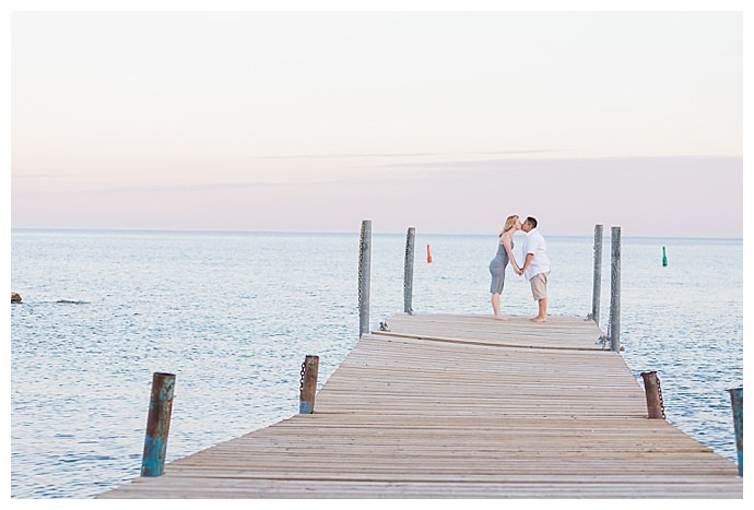 toronto-beach-engagement-session-samantha-ong-photography