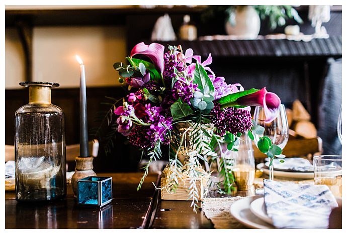 purple-calla-lily-wedding-table-centerpieces-leanne-rose-photography