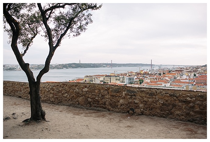 sao-de-jorge-castle-engagement-your-story-in-photos-photography