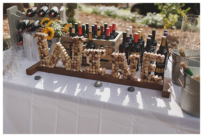 diy-wine-cork-wedding-sign-stacy-paul-photography