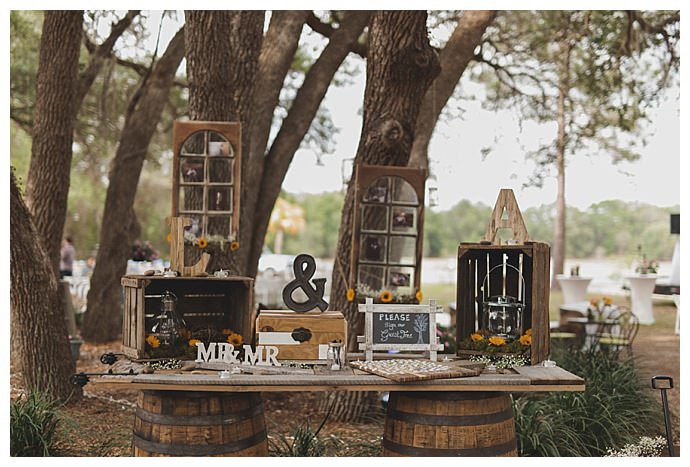 rustic-diy-backyard-wedding-stacy-paul-photography