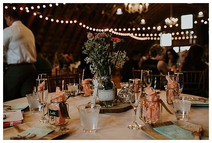 rustic-wedding-tablescape-bhunterco-photography