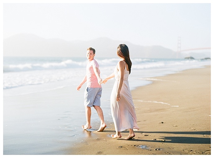 stella-yang-photography-san-francisco-beach-engagement