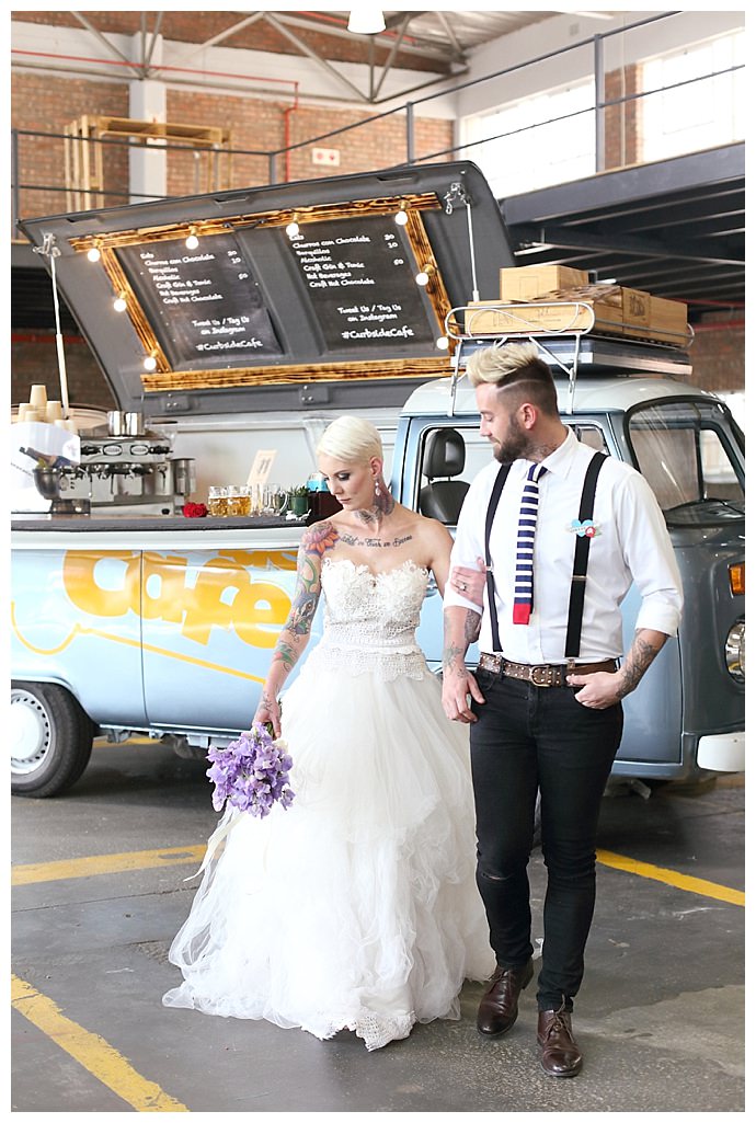 craft-beer-wedding-van-hello-love-photography-1