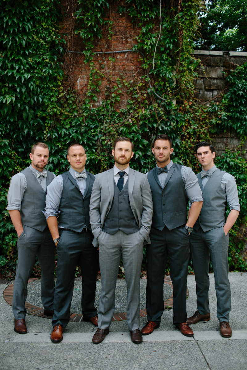 Mismatched bridesmaids hot sale and groomsmen