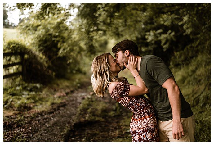 love-to-the-core-photography-maryland-engagement-shoot