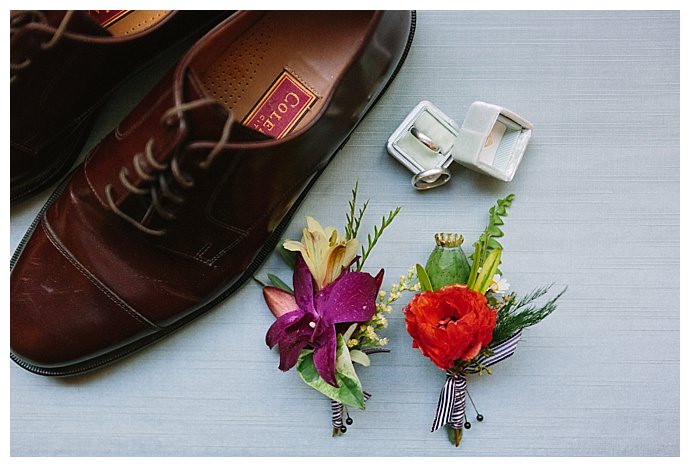 paige-vaughn-photography-tropical-wedding-boutonnieres