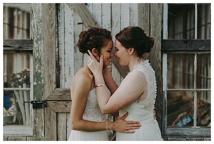 autumn-harrison-photography-lesbian-complementary-wedding-dresses