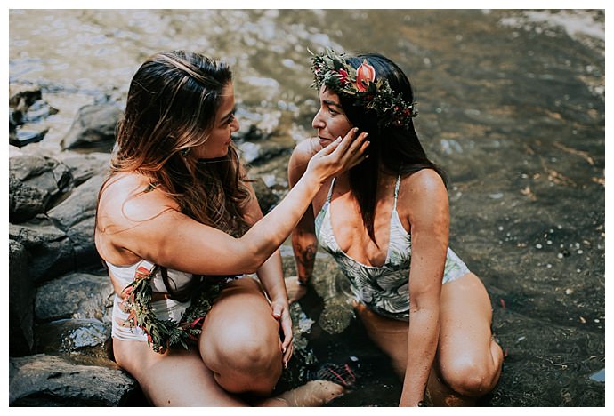 mle-pictures-twin-falls-in-the-water-engagement-shoot