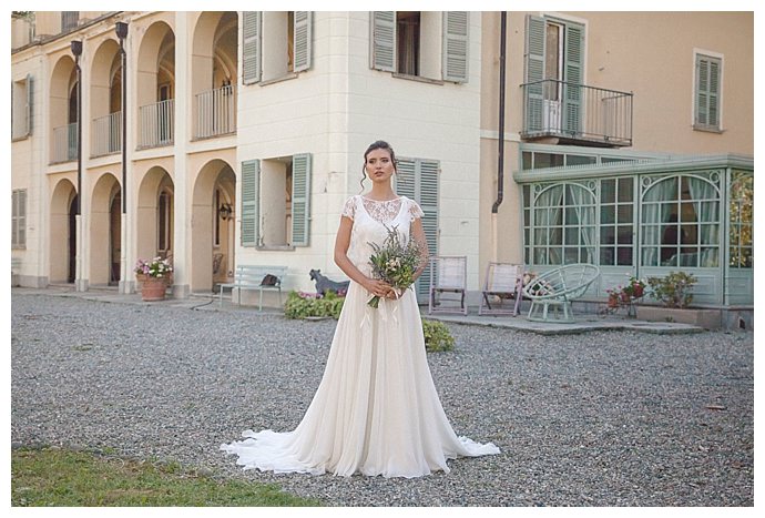 short-sleeve-lace-wedding-dress-tiziana-gallo-fotografa